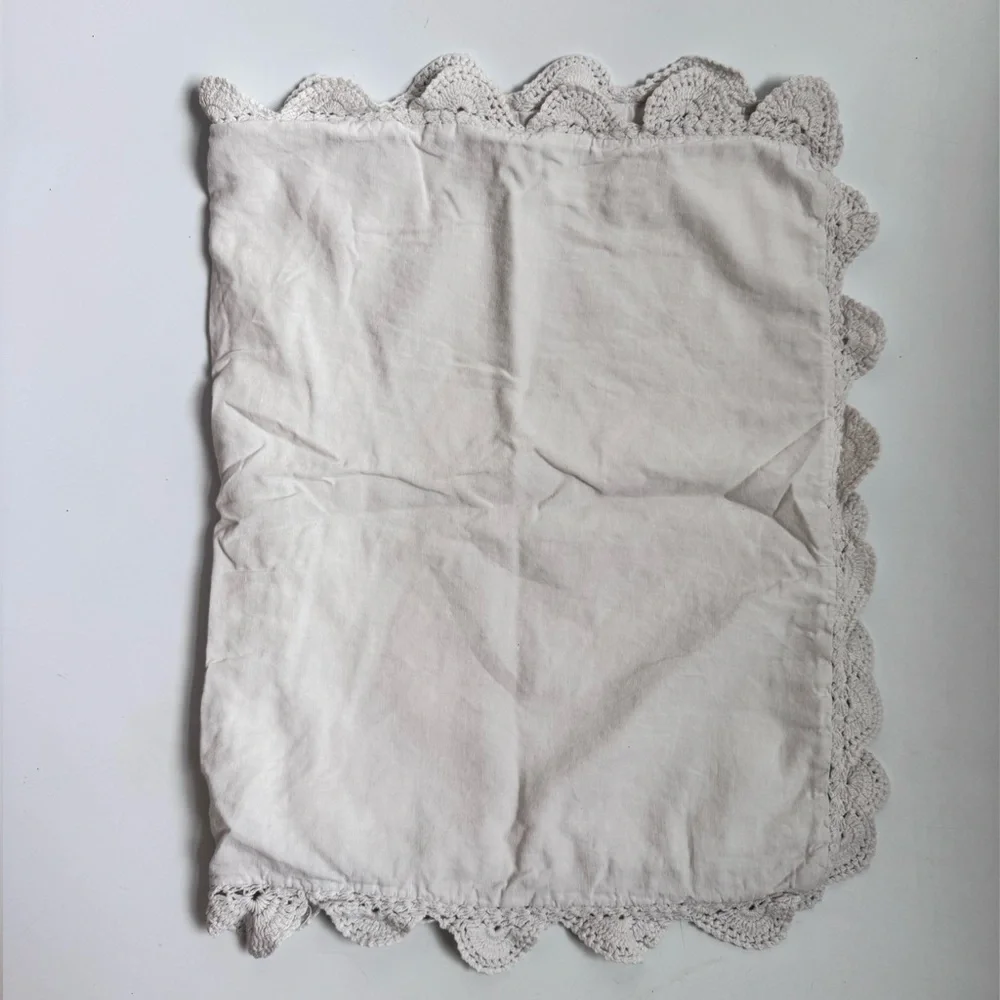 Tahari Home White Linen Cotton Blend Crocheted Border Queen Sham 19.5”x32.5”